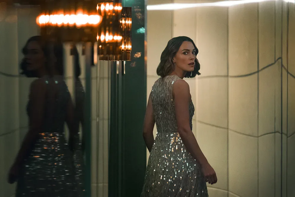 Woman in Cabin 10 Ending Explained